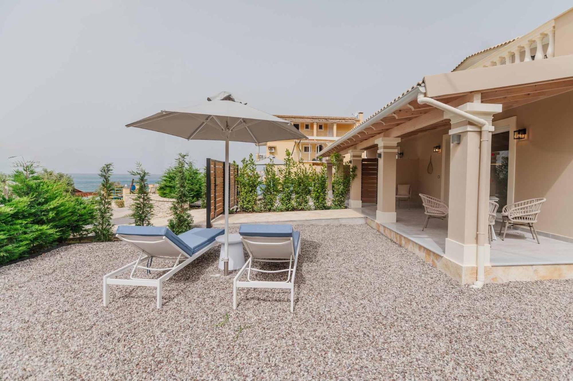 Sea Breeze Hotel & Apartments Айос-Гордіос Екстер'єр фото